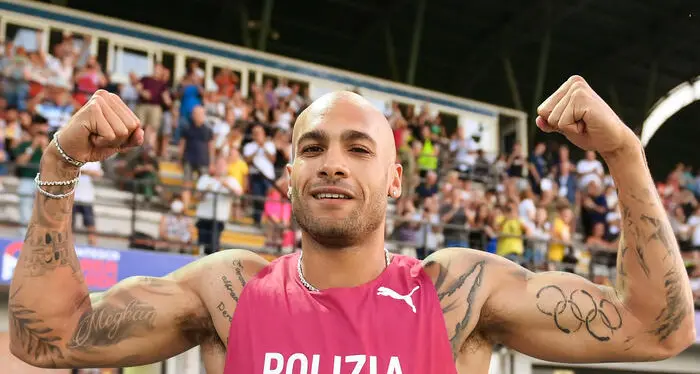Marcell Jacobs torna in pista e vince la finale nei 60 metri a Lodz