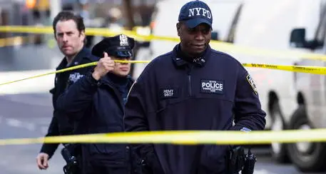 Stati Uniti, suprematista uccide dieci persone al supermercato