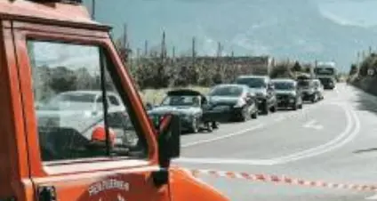 Schianto in moto contro un pullman in Val Venosta: la vittima è un trentino