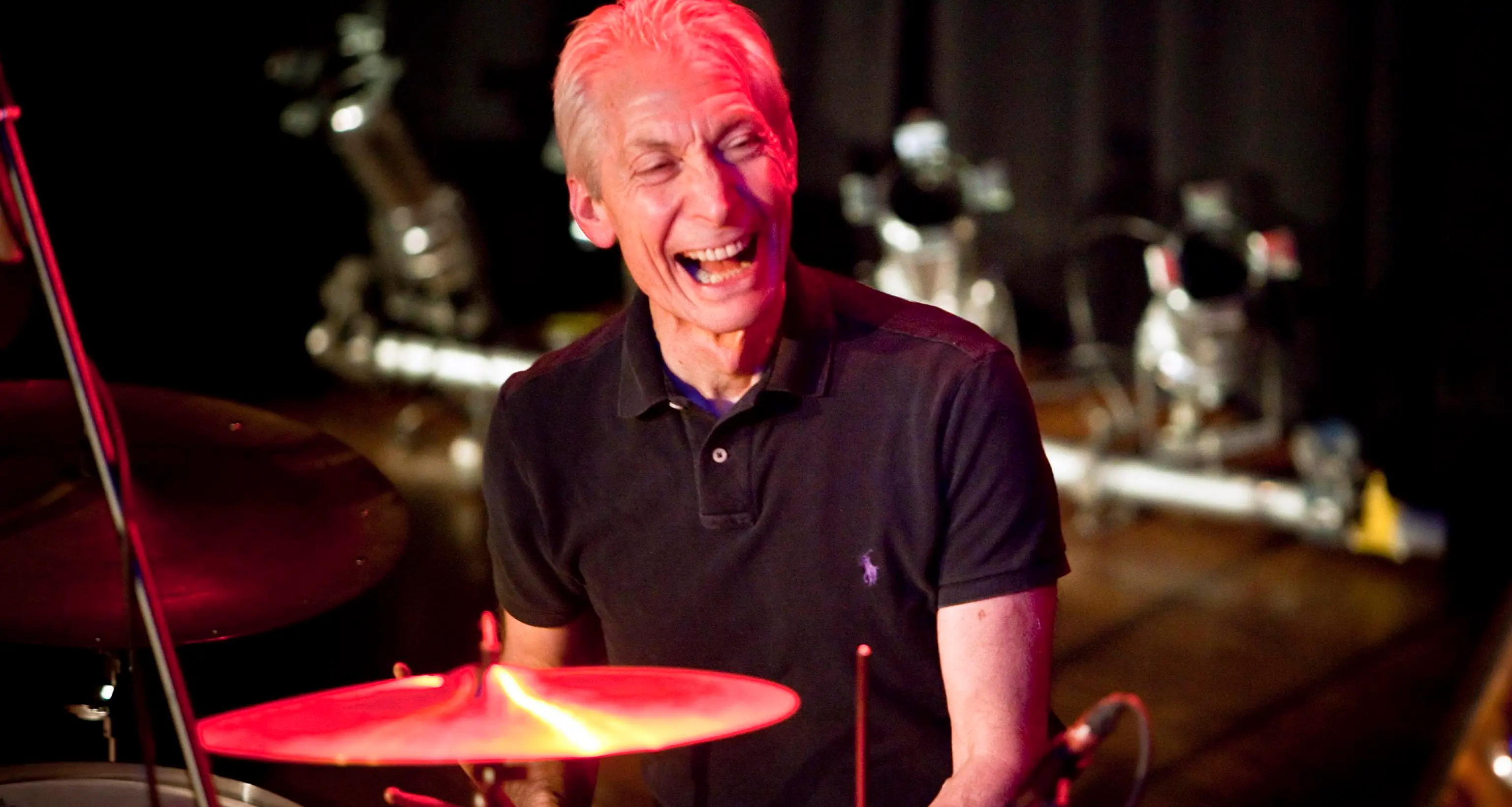 Morto a 80 anni Charlie Watts, il batterista dei Rolling Stones