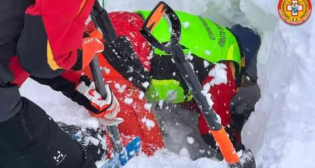 Non ce l’ha fatta lo scialpinista travolto da una valanga in val di Fassa