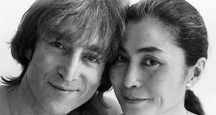 Quarant'anni fa l'assassinio ma il mito John Lennon è vivo