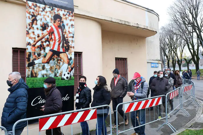 Stadio Menti, Camera ardente Paolo Rossi . 11 Novembre 2020. Vicenza ANSA/NICOLA FOSSELLA