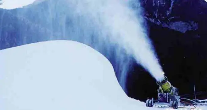 Piste da sci trentine 24 milioni per innevare