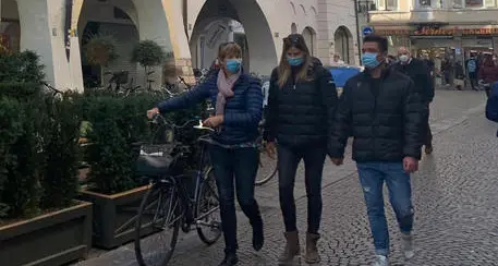 Bolzano, per le passeggiate limite di un chilometro da casa