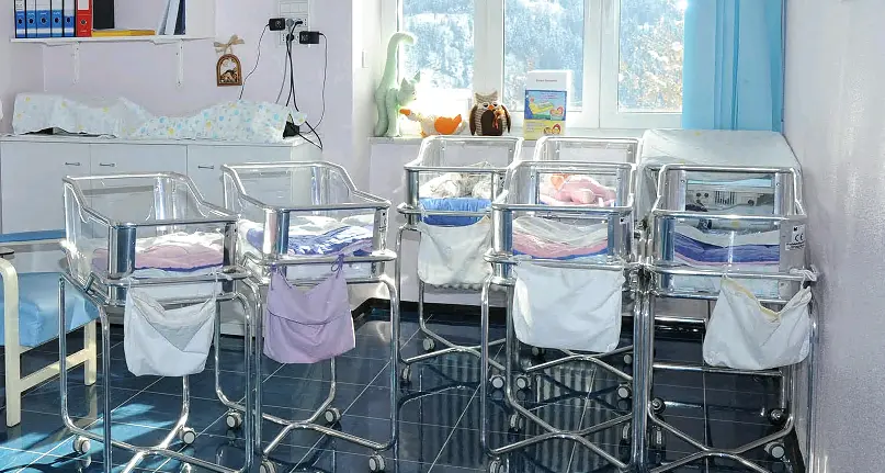 Punti nascita e ginecologia Stop a Cles e a Cavalese per creare reparti covid