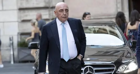 Allarme di Galliani, calcio italiano a rischio default