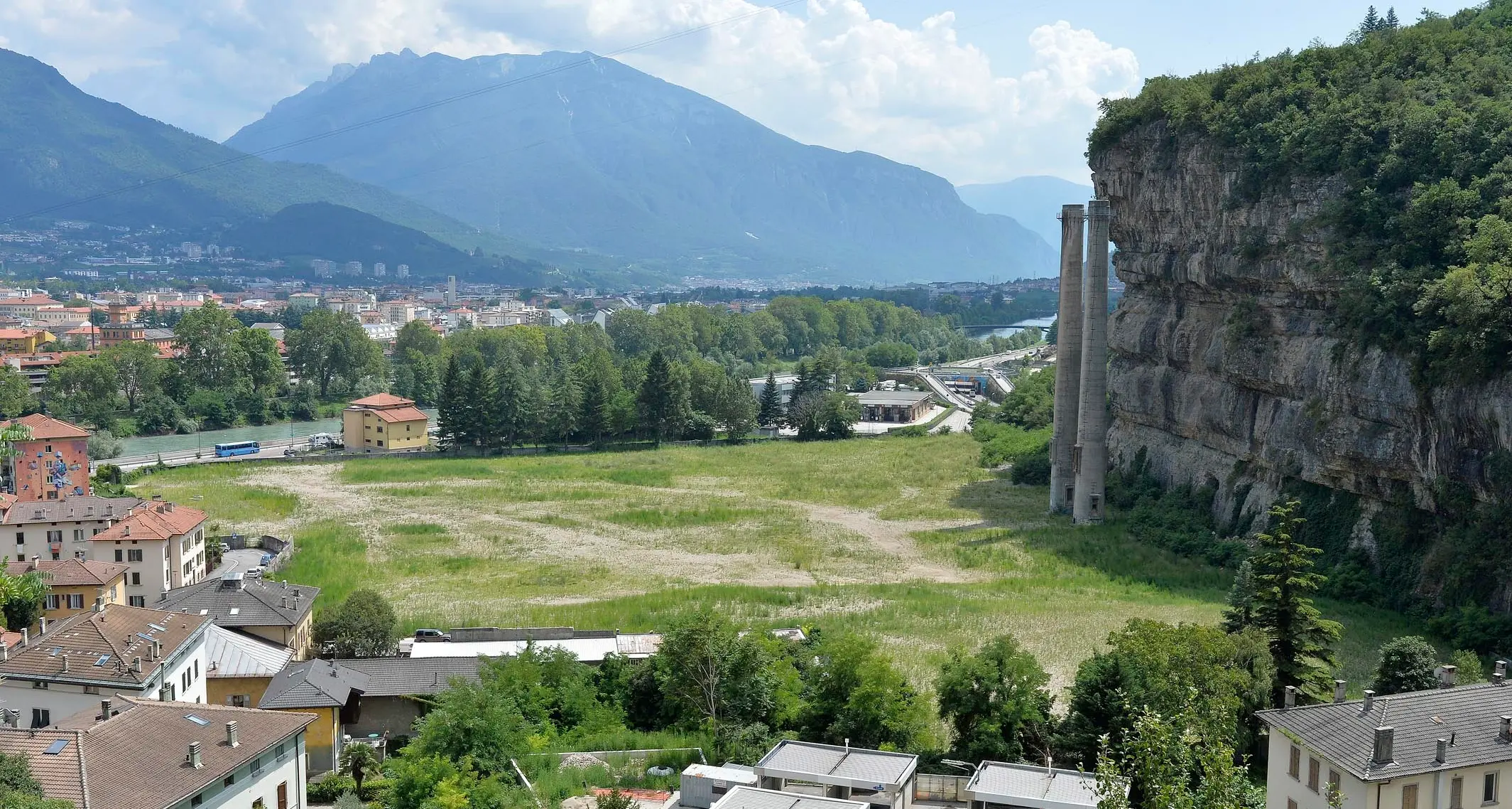 Italcementi, nuovo parcheggio da 430 posti, nuovo accesso diretto dal Lungadige