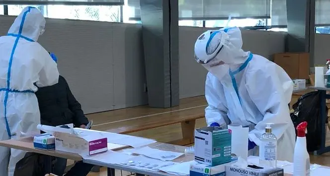 Bolzano, tre decessi per Covid e ben 510 nuovi positivi, nuovo screening di massa in Val Passiria e San Genesio