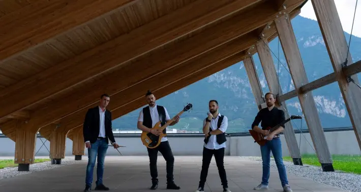 «Le Tenebre» vogliono prendersi Sanremo Rock