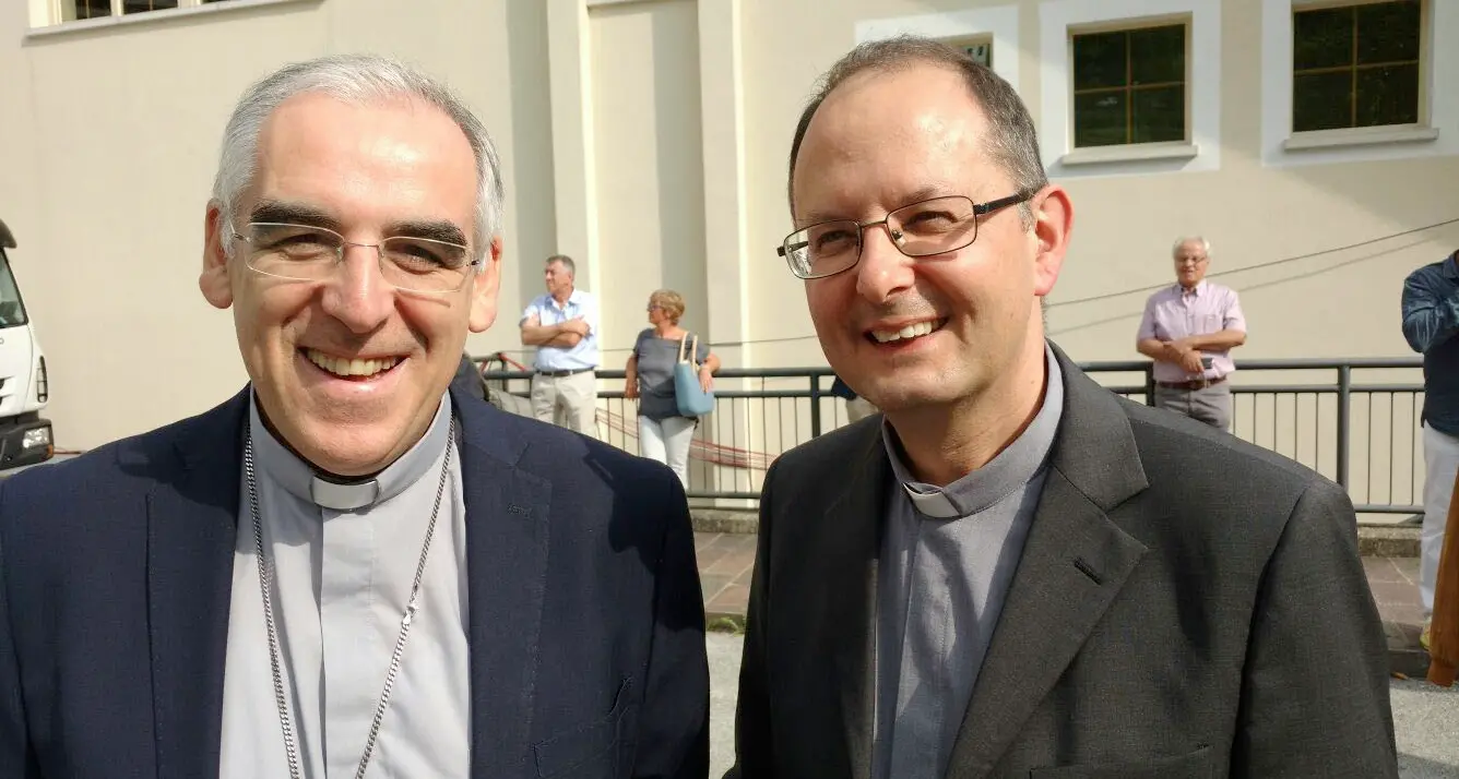Il ritorno di don Ivan Maffeis dal Vaticano a Rovereto e don Nicolli va a Tione