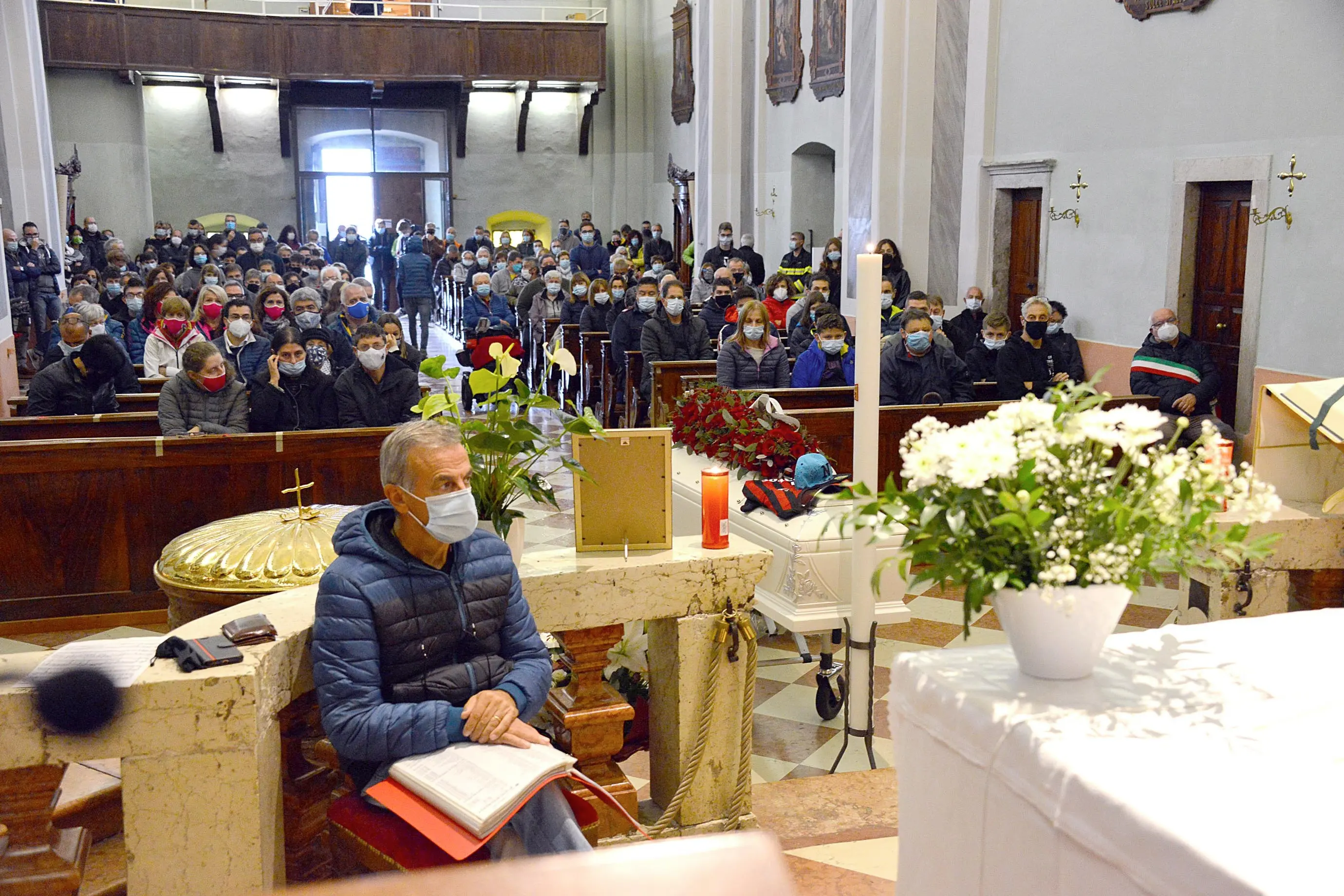 FUNERALE A SEGONZANO DI MIRKO TOLLER TRENTO 3 OTTOBRE 2020 FOTO PAOLO PEDROTTI