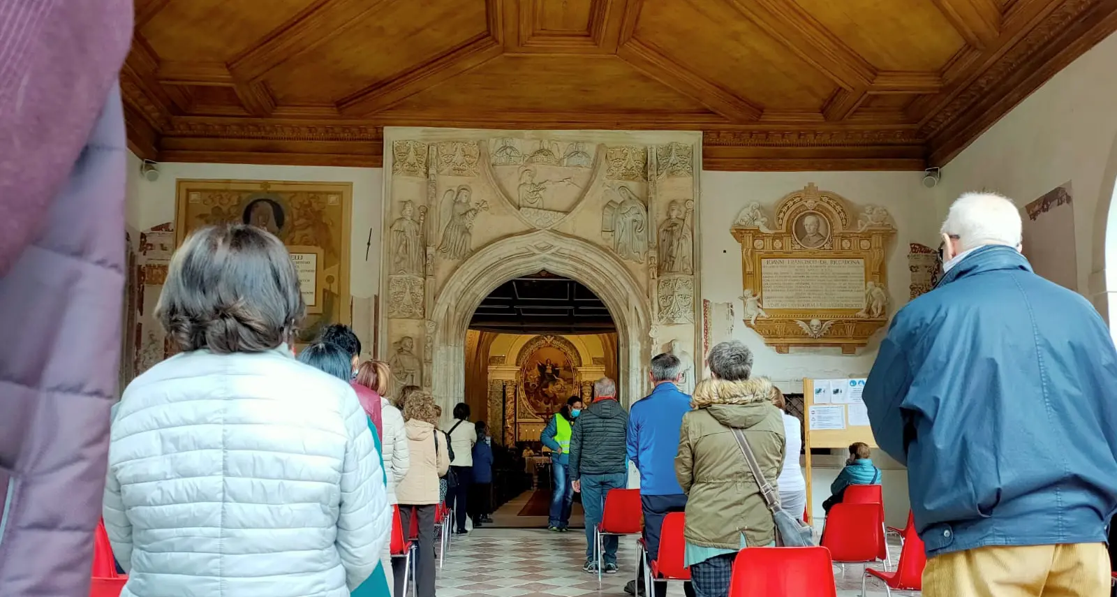 Dopo 330 anni addio ai francescani di Cavalese: il convento si svuota