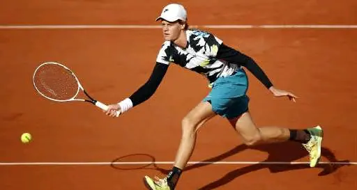 La grande sfida di Sinner oggi a Parigi contro Nadal