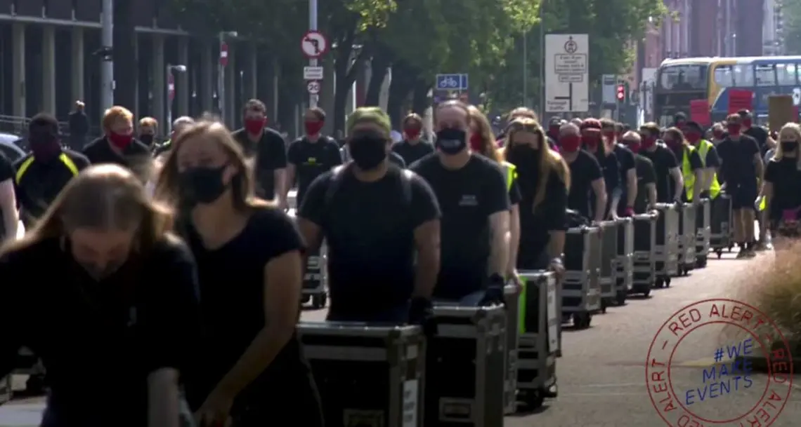 Bauli In Piazza: sabato 10 a Milano la protesta dei lavoratori del mondo dello spettacolo