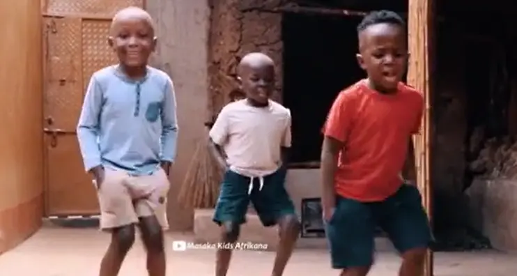 Uganda, spopola il video dei bimbi che ballano Jerusalema