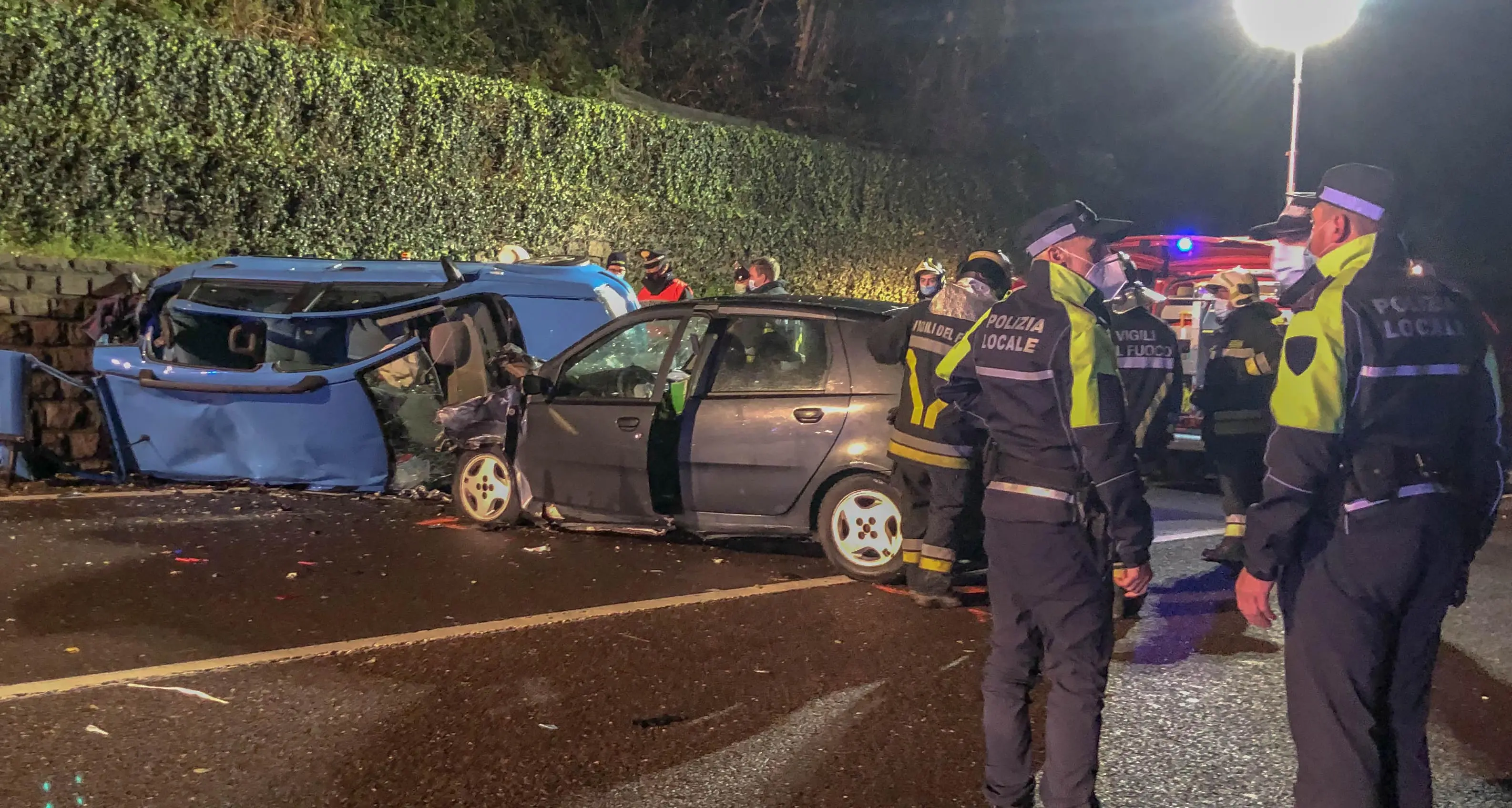 Incidente mortale sulla Ss47 sotto Tenna Scontro tra due auto, addio a un giovane di 21 anni