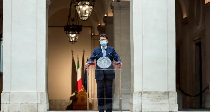 Quanta superficialità sulla pandemia