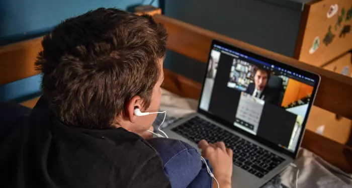 Da oggi si può richiedere il bonus nazionale per tablet e pc: 500 euro