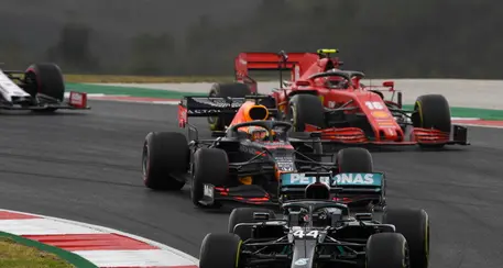 F1 Portogallo: vince Hamilton, quarta Ferrari Leclerc