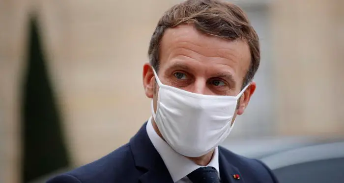 Lockdown totale in Francia Macron parla alla nazione \"Siamo sommersi, è emergenza\"