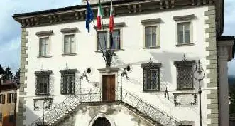 Il sindaco Oss Emer conferma i dirigenti