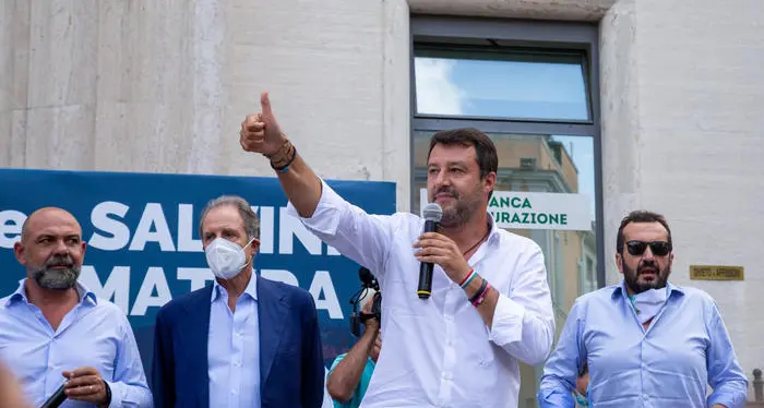 La grande \"coerenza\" del senatore Salvini