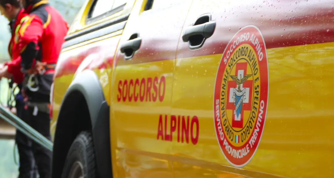 Ledro: fungaiolo di 72 anni ritrovato in un canalone dopo una notte nel bosco