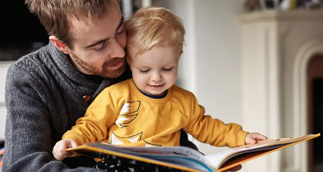 Leggere libri ai bambini: le 5 mosse giuste per fargli piacere i libri