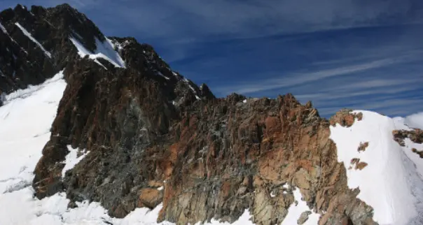 Precipita 300 metri e muore alpinista di Samone di 56 anni deceduto in Valtellina