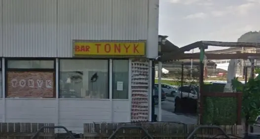 Trento nord, chiuso 15 giorni il Tonyk Pub «Mancata prevenzione covid, risse sala da ballo e personale irregolare»