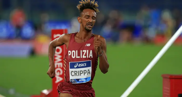 La felicità di Yeman Crippa dopo il record nei 3000