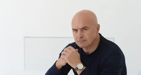 Nel 2021 \"Il re\", nuova serie con Luca Zingaretti