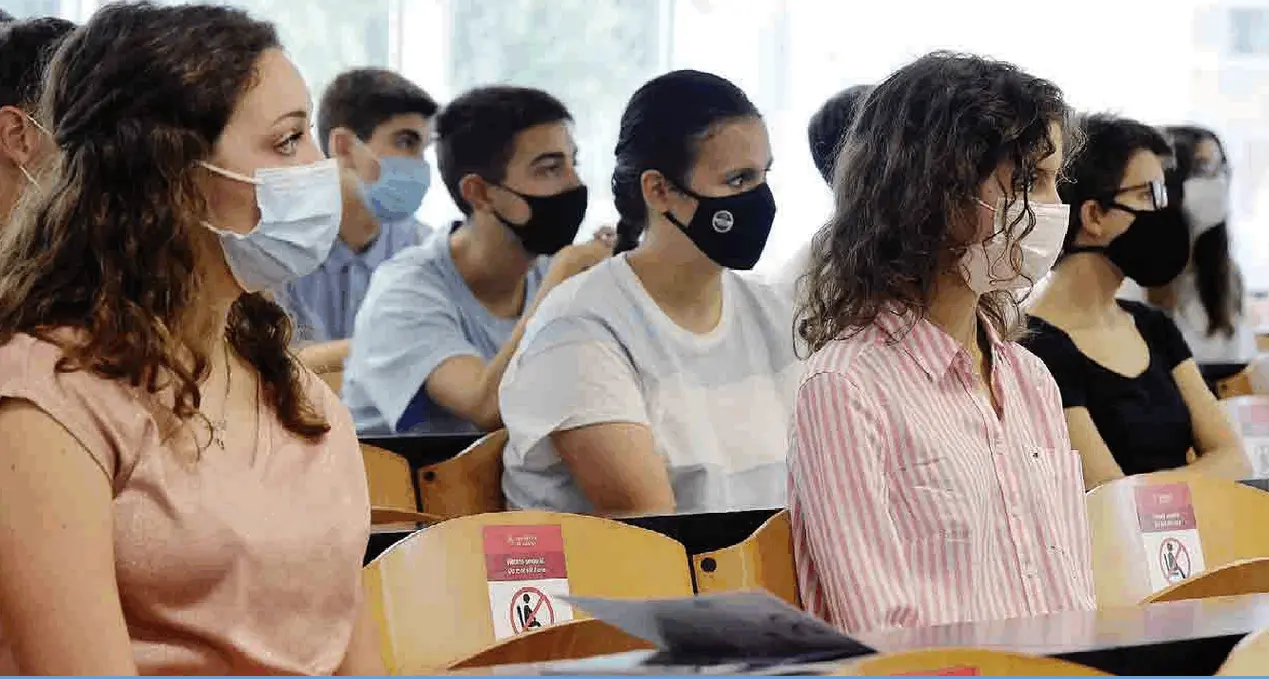 Pandemia, il Trentino rimane zona gialla Roma conferma l'Alto Adige zona rossa Lombardia e Piemonte diventano arancioni