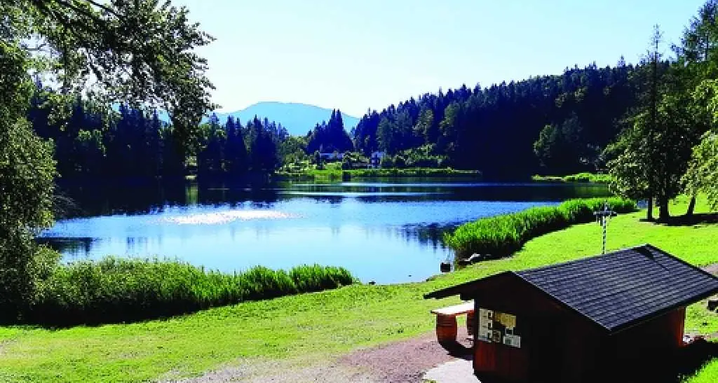 Lago Santo, più presenze con il sentiero contestato (lo dice il sindaco Zanotelli)