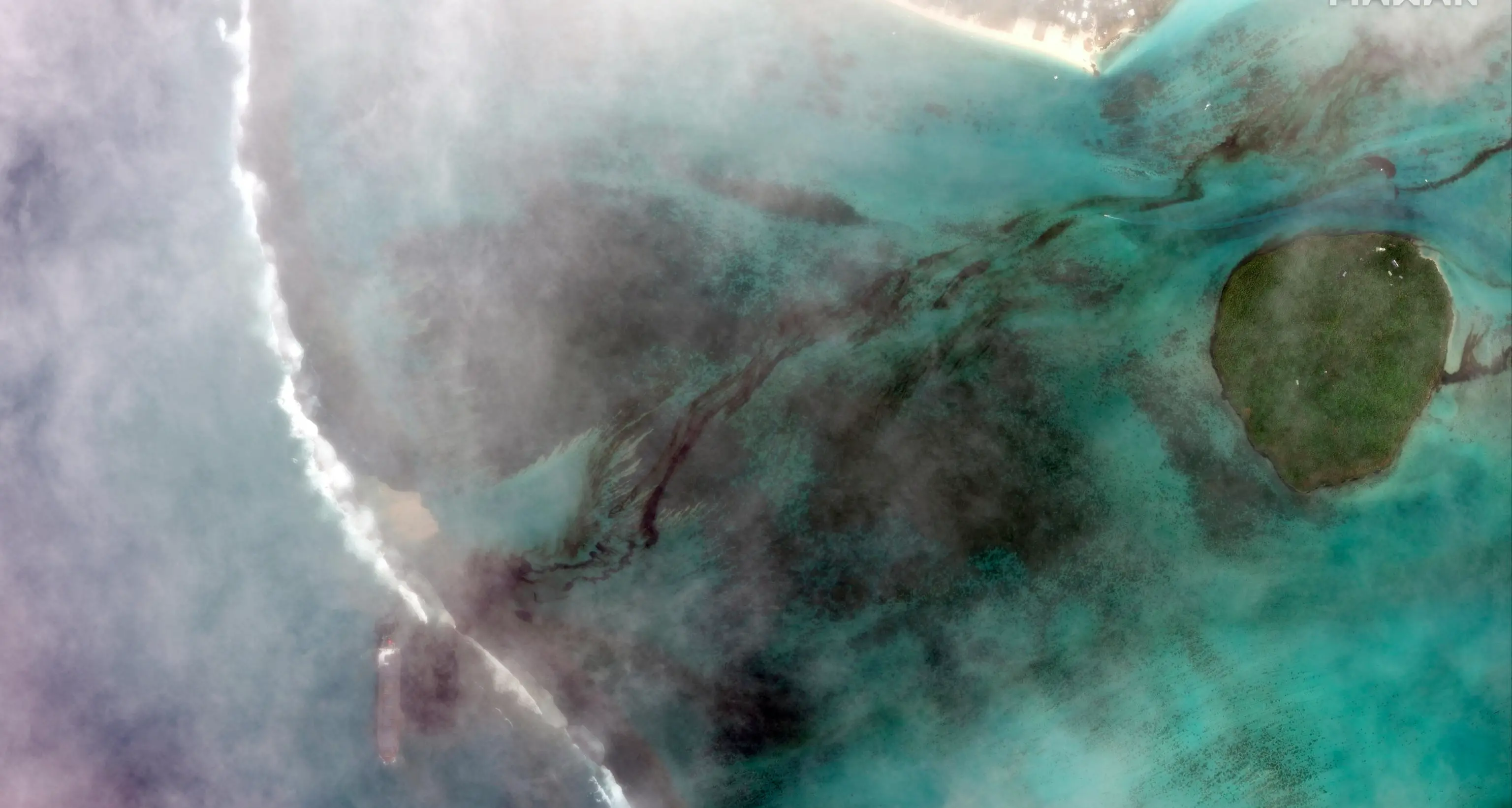 Marea nera alle Mauritius: un paradiso a rischio