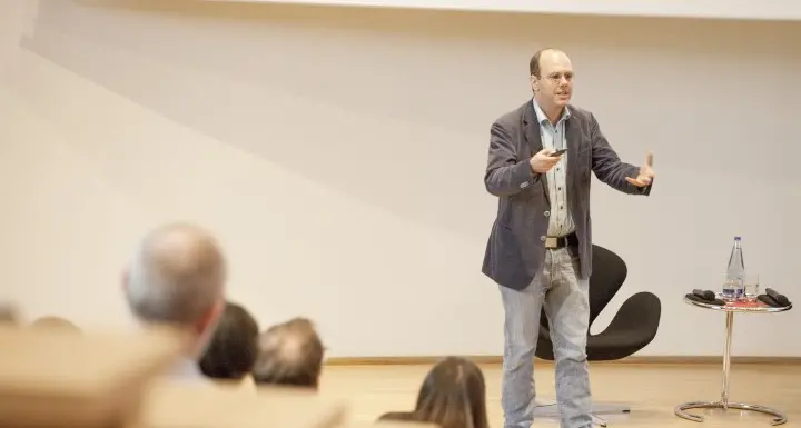 Tommaso Calarco, il fisico da Rovereto a Colonia, a fare il super-computer quantistico