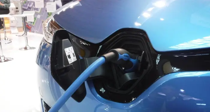 Europa, le auto elettriche triplicano la quota di mercato