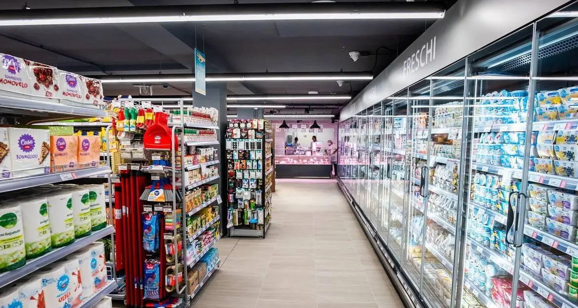 Il Sait di corso Tre Novembre riaperto dopo la ristrutturazione (e l'insegna è \"Coop Trentino\")
