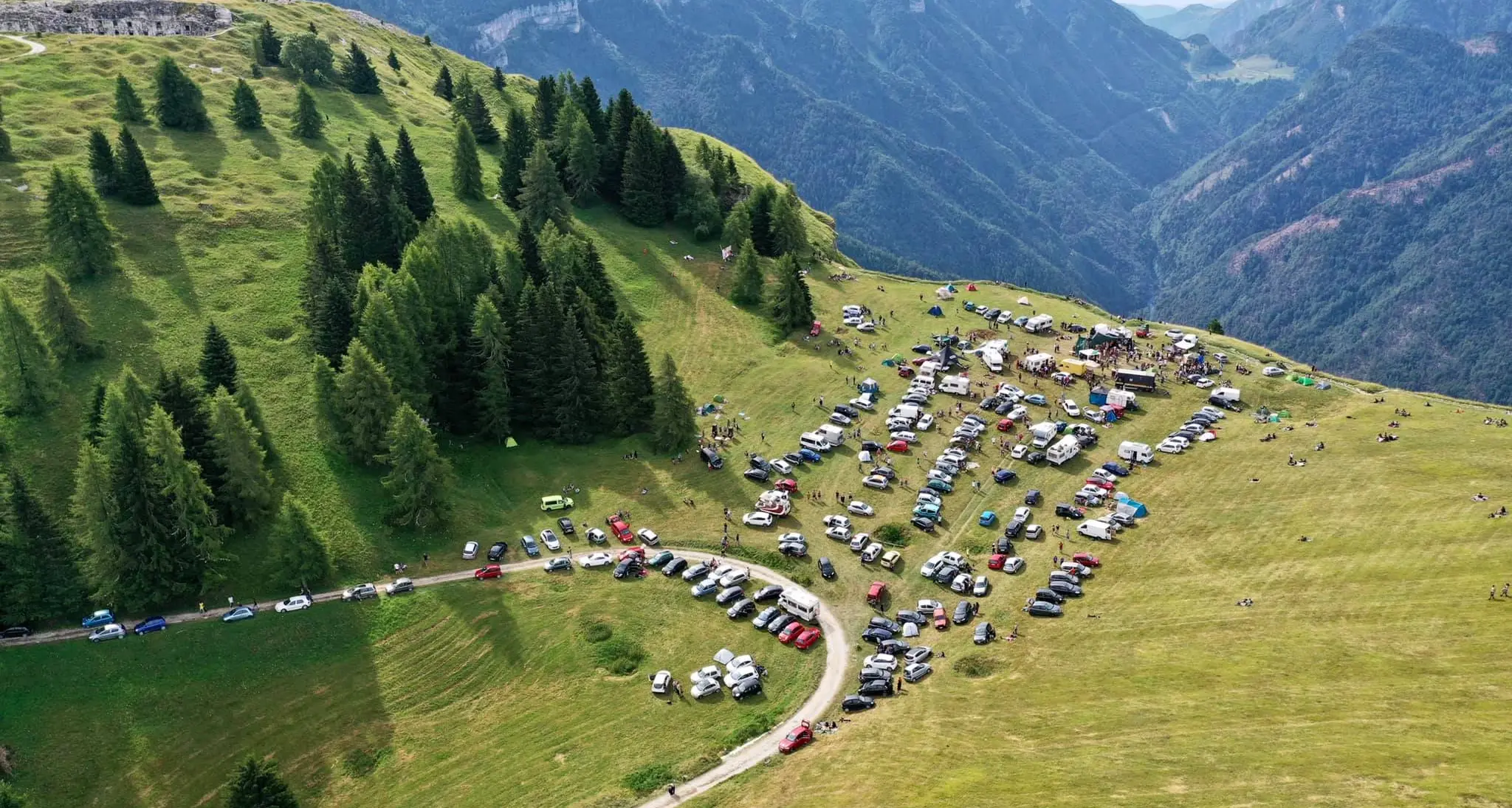 Rave party a Folgaria: foglio di via per 6 ragazzi