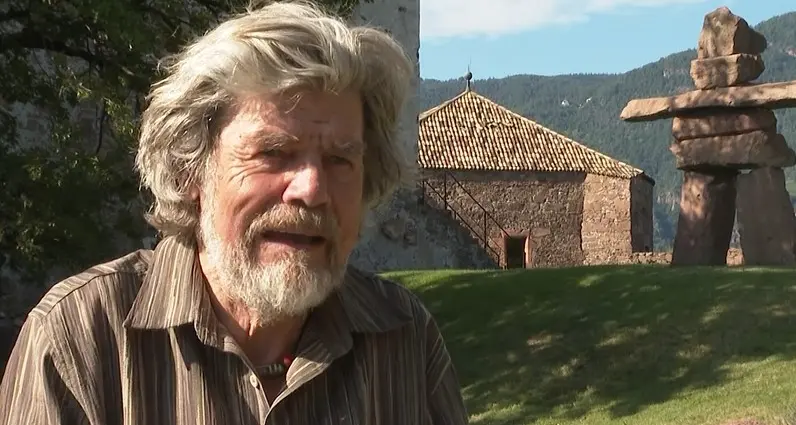 Messner: «Il turismo di montagna deve cambiare rotta» - Video