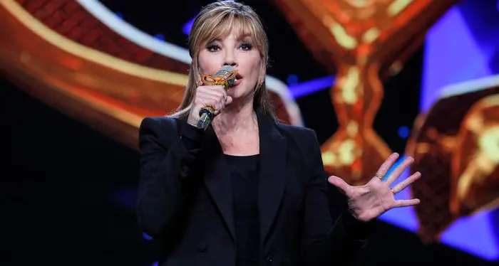Dopo Peron, anche Scardina il Covid colpisce duro «Ballando con le stelle»