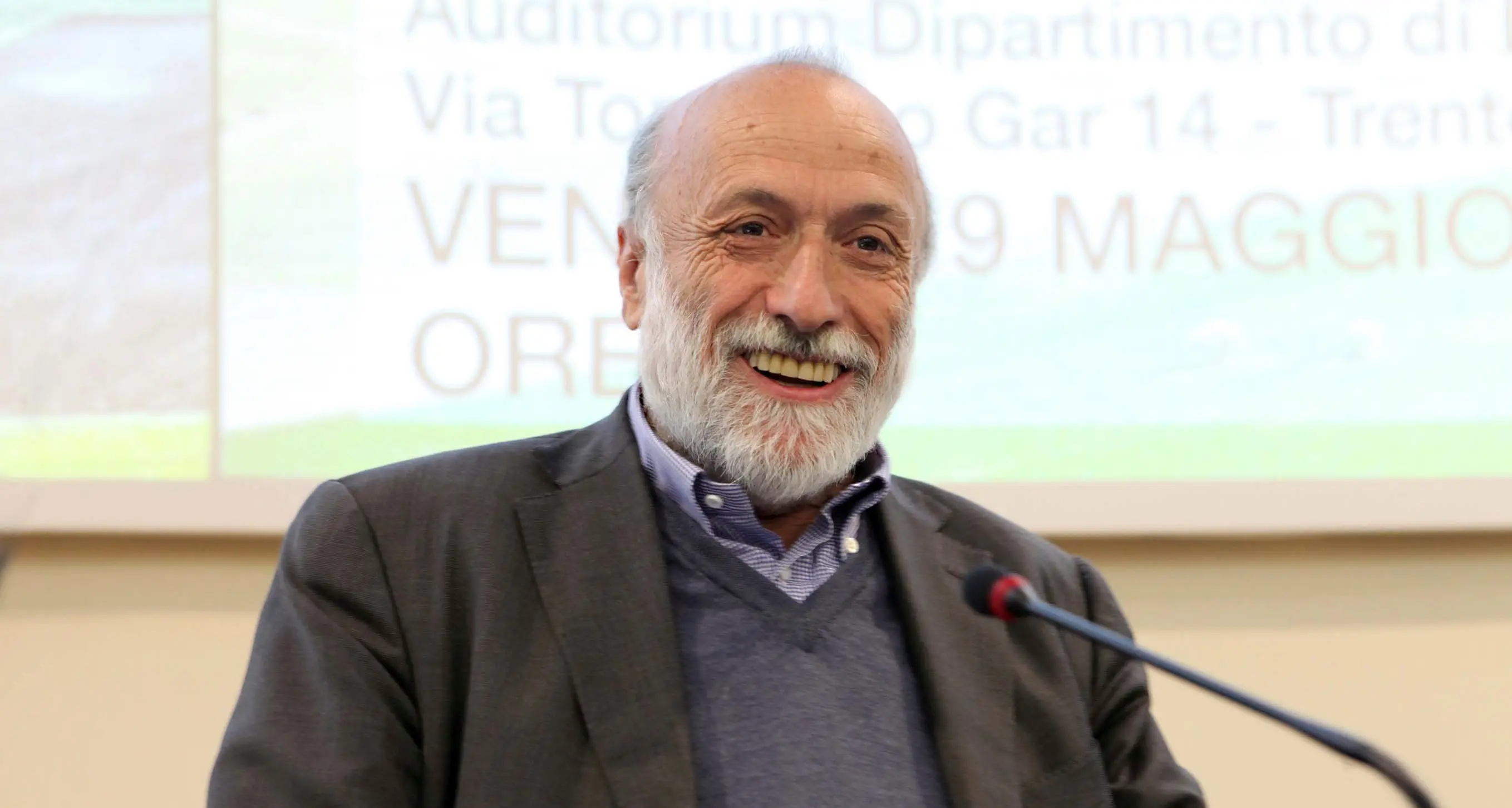 Carlin Petrini di Slowfood «La montagna è stata svuotata per farne divertimento: cambiamo»