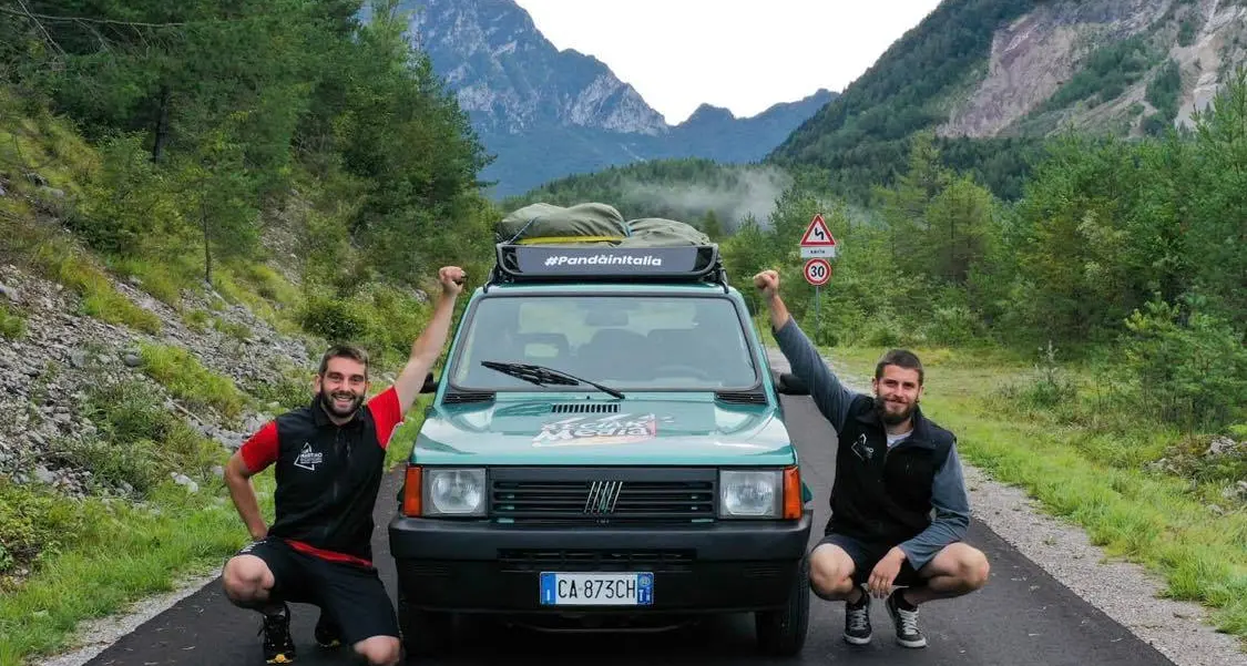 Fare il giro d'Italia dal Primiero per portare i prodotti tipici (con una mitica Panda) - VIDEO