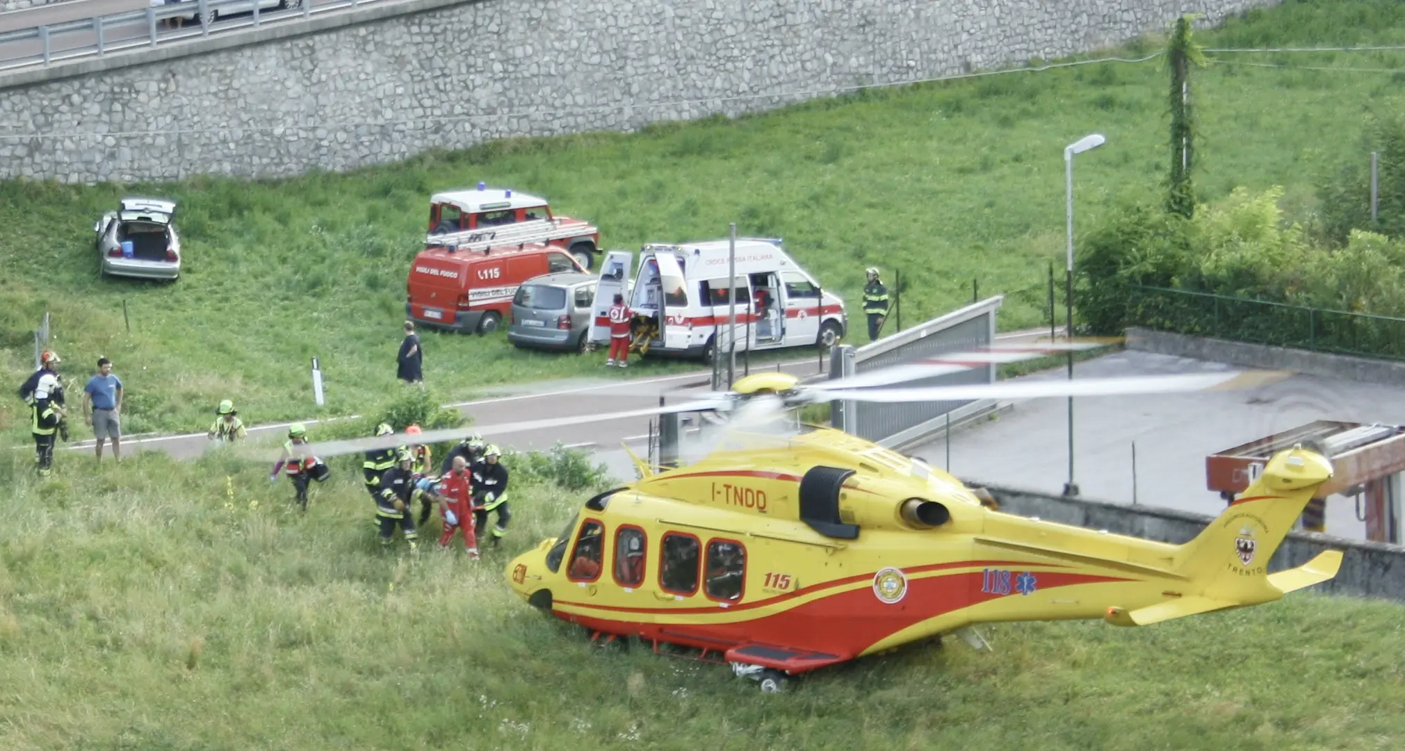 Paura a Locca di Concei per un bimbo di 2 anni soccorso con l'elicottero