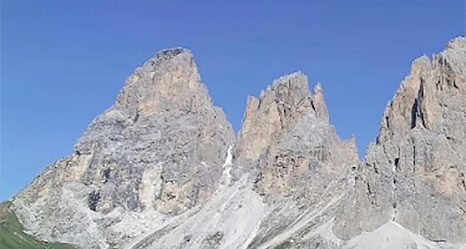 Webcam girevole e stazione meteo sul Passo Sella