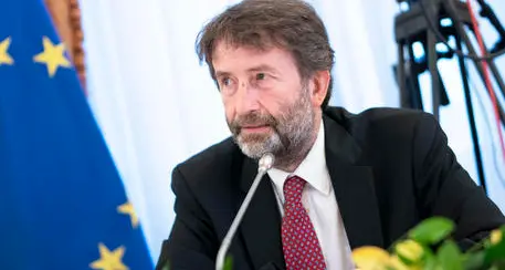 Franceschini: «Erogati 401.525 Bonus Vacanze per 183 milioni di euro»
