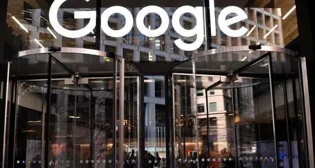 Google cambia i mercati pubblicitari digitali, arriva l'alternativa ai cookies, che mette in allarme gli editori digitali (e vi \"profila\" senza che possiate bloccarla)