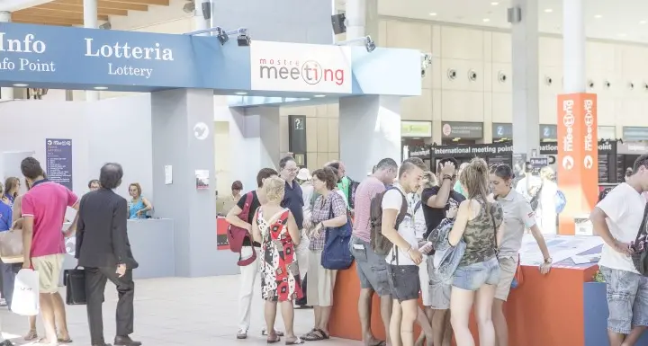 Comunione e Liberazione da oggi a Rimini il «Meeting» con l'omaggio di tanti politici