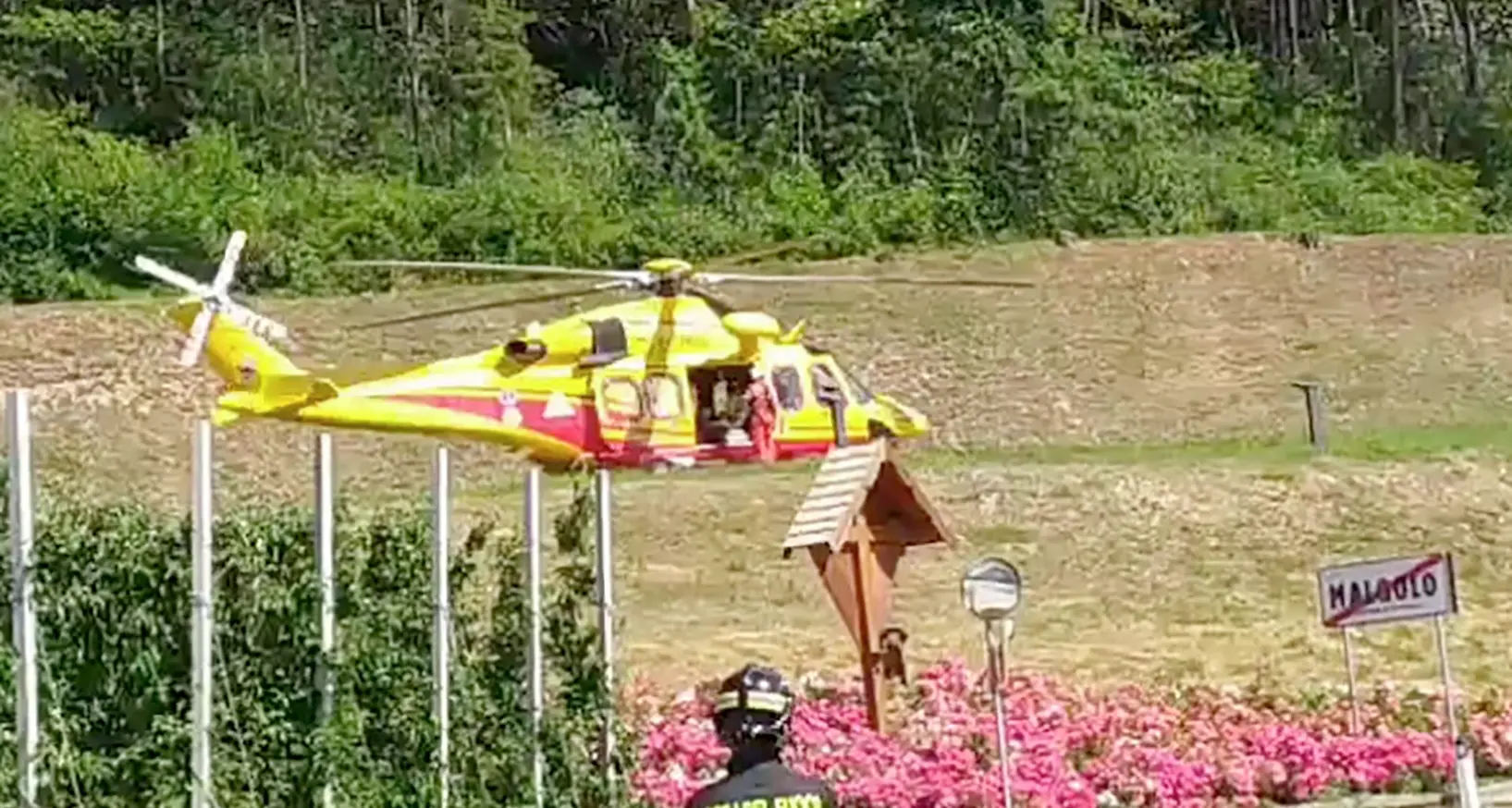 Travolto dal suo trattore: gravissimo un 53enne di Malgolo in Val di Non